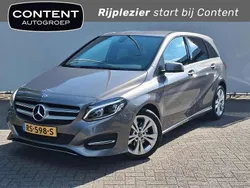 Grijs Gebruikt 2018 Mercedes B180 Ambition MPV | € 20.440 (Eerlijke prijs)