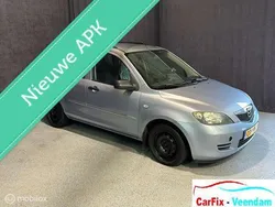 Blauw Gebruikt 2004 Mazda 2 Exclusive MPV | € 1.500