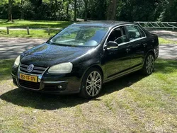 Zwart Gebruikt 2006 VW Jetta Comfortline Sedan | € 1.350 (Super prijs)