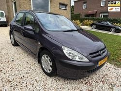 Gebruikt 2001 Peugeot 307 | € 2.750 (Duur)