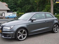 Grijs Gebruikt 2012 Audi A1 S-Line Hatchback | € 8.200 (Iets duurder)