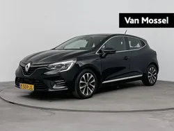 Zwart Gebruikt 2021 Renault Clio V Intens Hatchback | € 13.940 (Iets duurder)