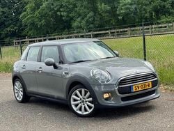 Grijs Gebruikt 2017 Mini Cooper D Pepper Hatchback | € 7.950