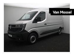 Grijs Gebruikt 2024 Renault Master Sedan | € 40.950