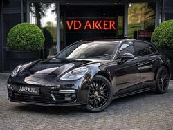 Zwart, metallic lak Gebruikt 2024 Porsche Panamera 4 Platinum Edition Sedan | € 124.880 (Duur)