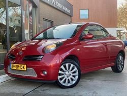 Rood (metallic) Gebruikt 2006 Nissan Micra Tekna+ Cabriolet | € 2.950 (Iets duurder)