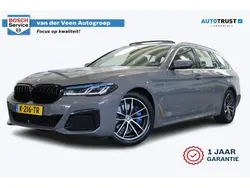 Grijs Gebruikt 2021 BMW 530 Executive Stationwagen | € 34.450 (Eerlijke prijs)