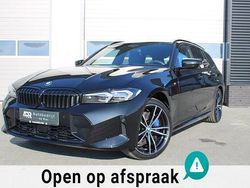 Zwart Gebruikt 2024 BMW 330 Basis Stationwagen | € 48.949