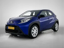 Blauw Gebruikt 2024 Toyota Aygo Play Hatchback | € 20.250 (Eerlijke prijs)