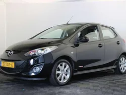 Zwart, metallic lak Gebruikt 2012 Mazda 2 Hatchback | € 4.350 (Eerlijke prijs)