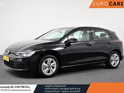 Zwart Gebruikt 2021 VW Golf VIII Life Hatchback | € 21.250 (Eerlijke prijs)