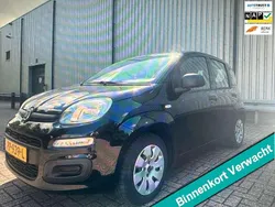 Zwart, metallic lak Gebruikt 2017 Fiat Panda Pop Star Hatchback | € 5.950 (Eerlijke prijs)