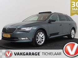 Grijs (metallic) Gebruikt 2019 Skoda Superb Business Line Stationwagen | € 20.699 (Iets duurder)