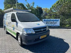 Wit Gebruikt 2010 Toyota HiAce H4 MPV | € 4.950