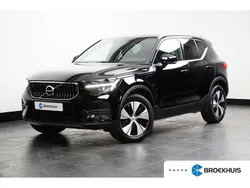 Zwart, metallic lak Gebruikt 2023 Volvo XC40 Core SUV | € 35.900 (Goede deal)