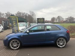 Blauw Gebruikt 2004 Audi A3 Ambition Hatchback | € 2.199 (Eerlijke prijs)