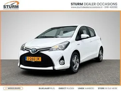 Wit Gebruikt 2016 Toyota Yaris Trend Hatchback | € 13.695 (Eerlijke prijs)