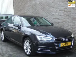 Blauw, metallic lak Gebruikt 2017 Audi A4 Design Sedan | € 18.950 (Eerlijke prijs)