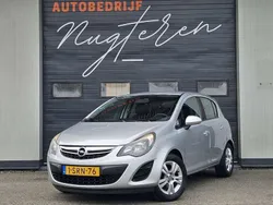 Grijs, metallic lak Gebruikt 2013 Opel Corsa Business Hatchback | € 3.450 (Eerlijke prijs)