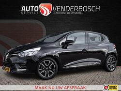 Zwart Gebruikt 2017 Renault Clio IV Zen Hatchback | € 9.485 (Eerlijke prijs)