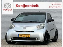Grijs, metallic lak Gebruikt 2009 Toyota iQ Edition Hatchback | € 9.495 (Iets duurder)