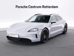 Ijsgrijs metallic Gebruikt 2024 Porsche Taycan Sport Turismo Sedan | € 102.900