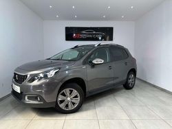Grijs Gebruikt 2018 Peugeot 2008 Style SUV | € 9.899 (Goede deal)