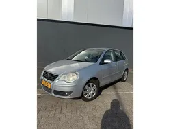 Grijs Gebruikt 2006 VW Polo Trendline Hatchback | € 2.250 (Eerlijke prijs)
