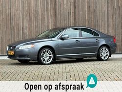 Grijs (metallic) Gebruikt 2007 Volvo S80 Momentum Sedan | € 6.950 (Eerlijke prijs)