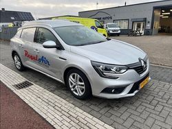 Grijs Gebruikt 2017 Renault Mégane IV Stationwagen | € 4.950 (Super prijs)