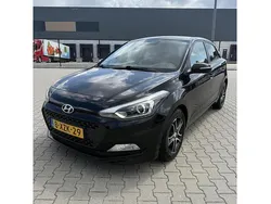 Zwart Gebruikt 2014 Hyundai i20 Hatchback | € 6.750 (Eerlijke prijs)