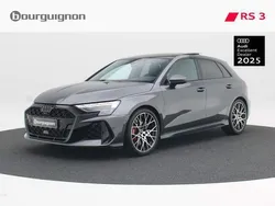 Grijs Nieuw 2024 Audi RS3 Sportback Comfort Hatchback | € 129.080 (Eerlijke prijs)