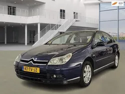 Blauw Gebruikt 2007 Citroën C5 Exclusive Hatchback | € 2.350 (Iets duurder)