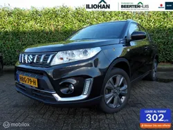 Zwart Gebruikt 2019 Suzuki Vitara SUV | € 18.650 (Eerlijke prijs)