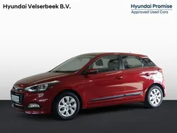 Rood Gebruikt 2018 Hyundai i20 Comfort Hatchback | € 12.945 (Eerlijke prijs)