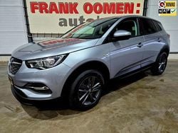 Grijs (metallic) Gebruikt 2019 Opel Grandland X Edition+ SUV | € 13.950 (Eerlijke prijs)