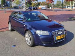 Blauw Gebruikt 2006 Audi A3 Attraction Hatchback | € 1.900 (Super prijs)