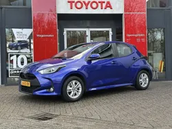 Blauw Gebruikt 2024 Toyota Yaris Hatchback | € 22.900 (Goede deal)
