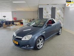 Grijs (metallic) Gebruikt 2007 Opel Tigra Cabriolet | € 3.495 (Iets duurder)