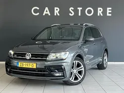 Grijs Gebruikt 2019 VW Tiguan R-line SUV | € 24.945 (Eerlijke prijs)