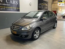 Grijs, metallic lak Gebruikt 2009 Mercedes B200 MPV | € 7.499 (Iets duurder)