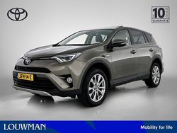 Bruin Gebruikt 2017 Toyota RAV4 Business Edition SUV | € 23.745 (Eerlijke prijs)