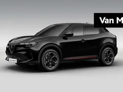 Zwart Nieuw 2024 Alfa Romeo Junior Edizione Speciale SUV | € 41.914 (Eerlijke prijs)