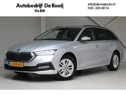 Grijs Gebruikt 2021 Skoda Octavia Business Line Stationwagen | € 19.950 (Eerlijke prijs)