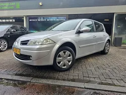 Grijs Gebruikt 2008 Renault Mégane III Business Hatchback | € 4.499 (Eerlijke prijs)