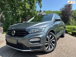 Grijs Gebruikt 2021 VW T-Roc SUV | € 21.944 (Goede deal)