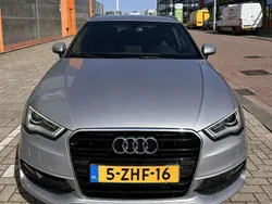 Grijs Gebruikt 2014 Audi A3 Hatchback | € 9.990 (Goede deal)