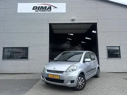 Grijs Gebruikt 2009 Daihatsu Sirion Hatchback | € 1.850 (Eerlijke prijs)