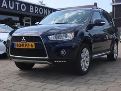 Blauw, metallic lak Gebruikt 2011 Mitsubishi Outlander Instyle SUV | € 6.950 (Super prijs)