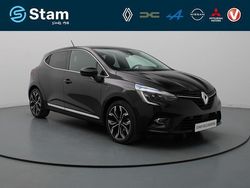 Zwart metallic Gebruikt 2020 Renault Clio V Intens Hatchback | € 14.490 (Iets duurder)